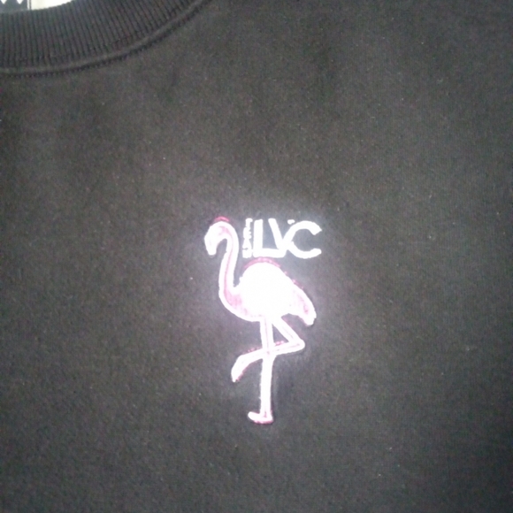 Novus Mens Shirt Black And Grey White Color Size Medium Logo Cozy Comfort Casual - Picture 2 of 9